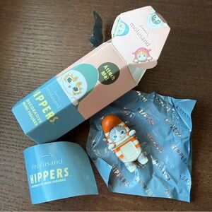 Mofusand Hipper Blind Box Figure Spotted Garden Eel Meow